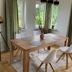 Flair-hotel Neeth 3*