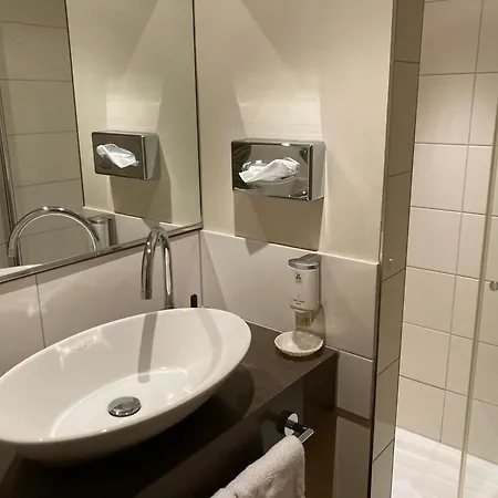 Flair-hotel Neeth Pensjonat Lehmkuhlen