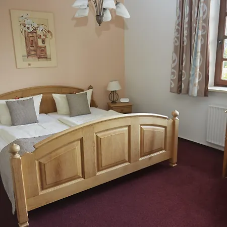 Flair-hotel Neeth Lehmkuhlen