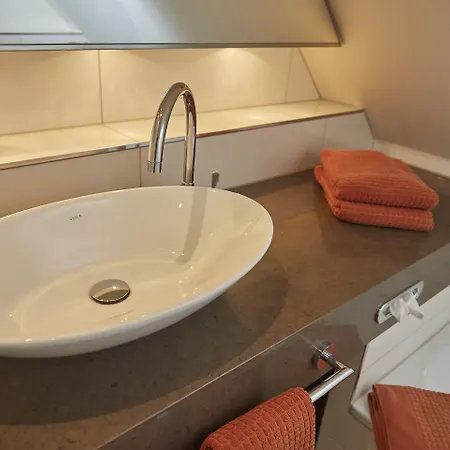Flair-hotel Neeth 3*