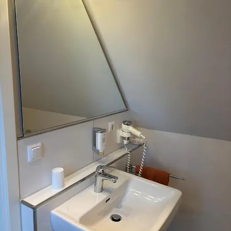 Flair-hotel Neeth 3* Lehmkuhlen