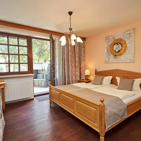 Pensionat Flair-hotel Neeth Lehmkuhlen