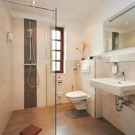 Flair-hotel Neeth 3* Lehmkuhlen