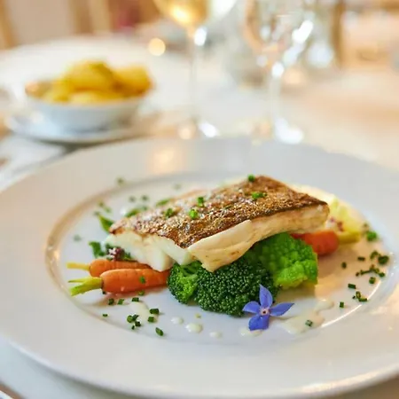 Flair-hotel Neeth 3*