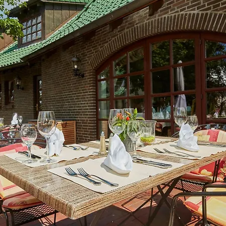 Flair-hotel Neeth Lehmkuhlen