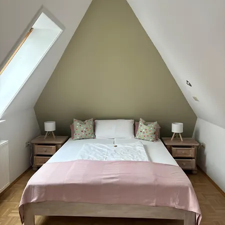 Flair-hotel Neeth Pensionat 3*
