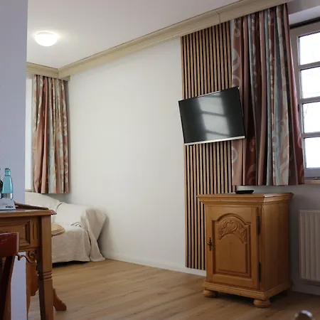 Flair-hotel Neeth 3*
