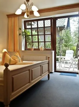 Flair-hotel Neeth Gasthof 3*
