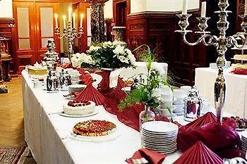Pensionat Flair-hotel Neeth 3*