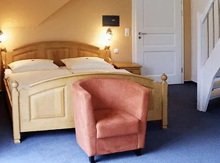 Flair-hotel Neeth Pensionat 3*