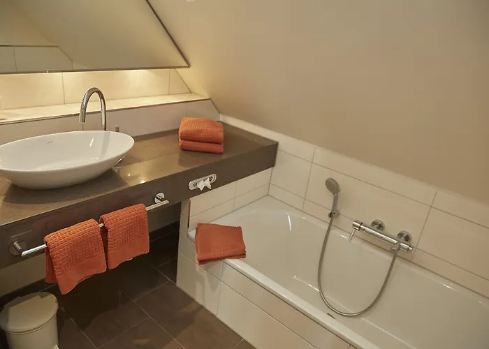 Flair-hotel Neeth Guest house