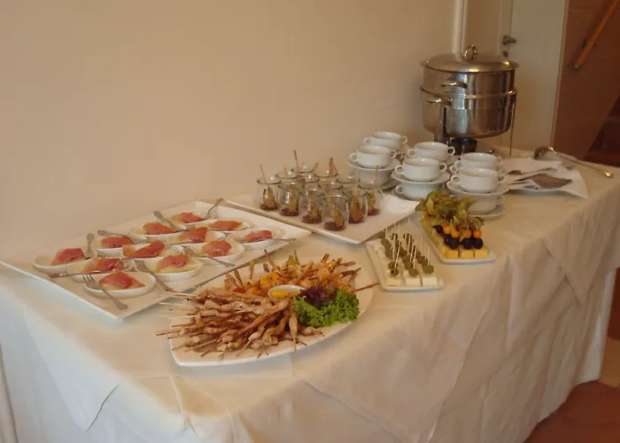 Flair-hotel Neeth 3* Lehmkuhlen