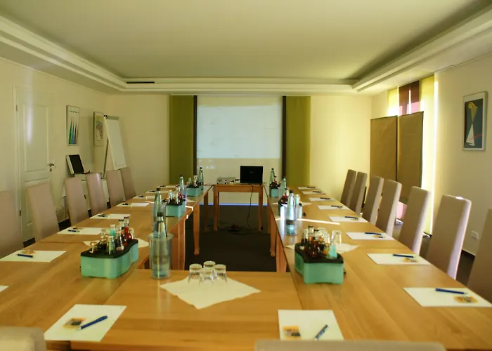Flair-hotel Neeth