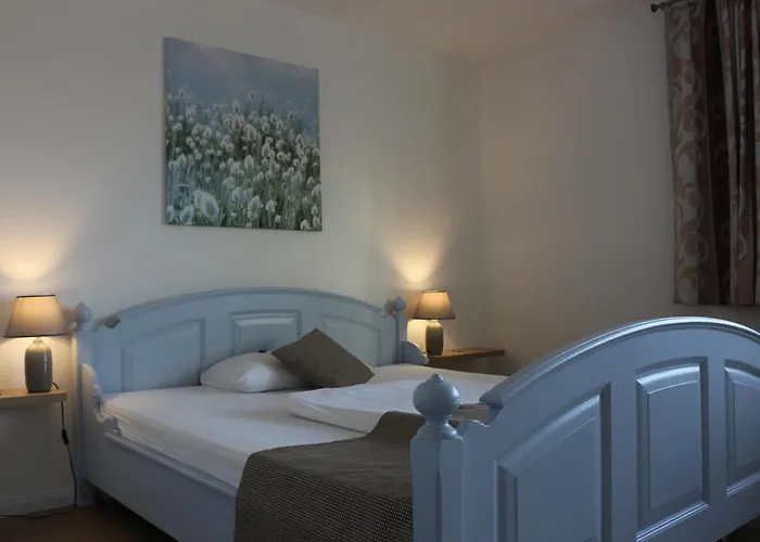 Flair-hotel Neeth Guest house Lehmkuhlen