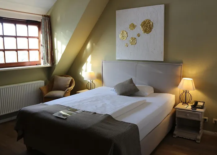 Guest house Flair-hotel Neeth 3*
