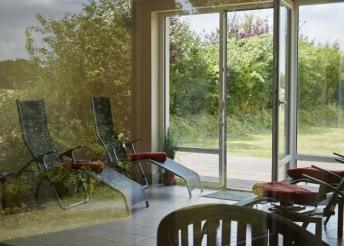 Flair-hotel Neeth 3* Lehmkuhlen